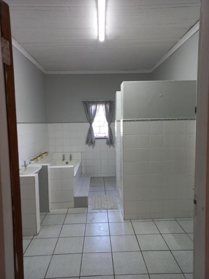 Orange Elephant Backpackers Hostel อัดโด ภายนอก รูปภาพ